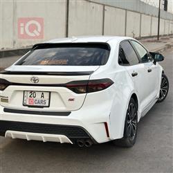 تۆیۆتا کۆرۆلا